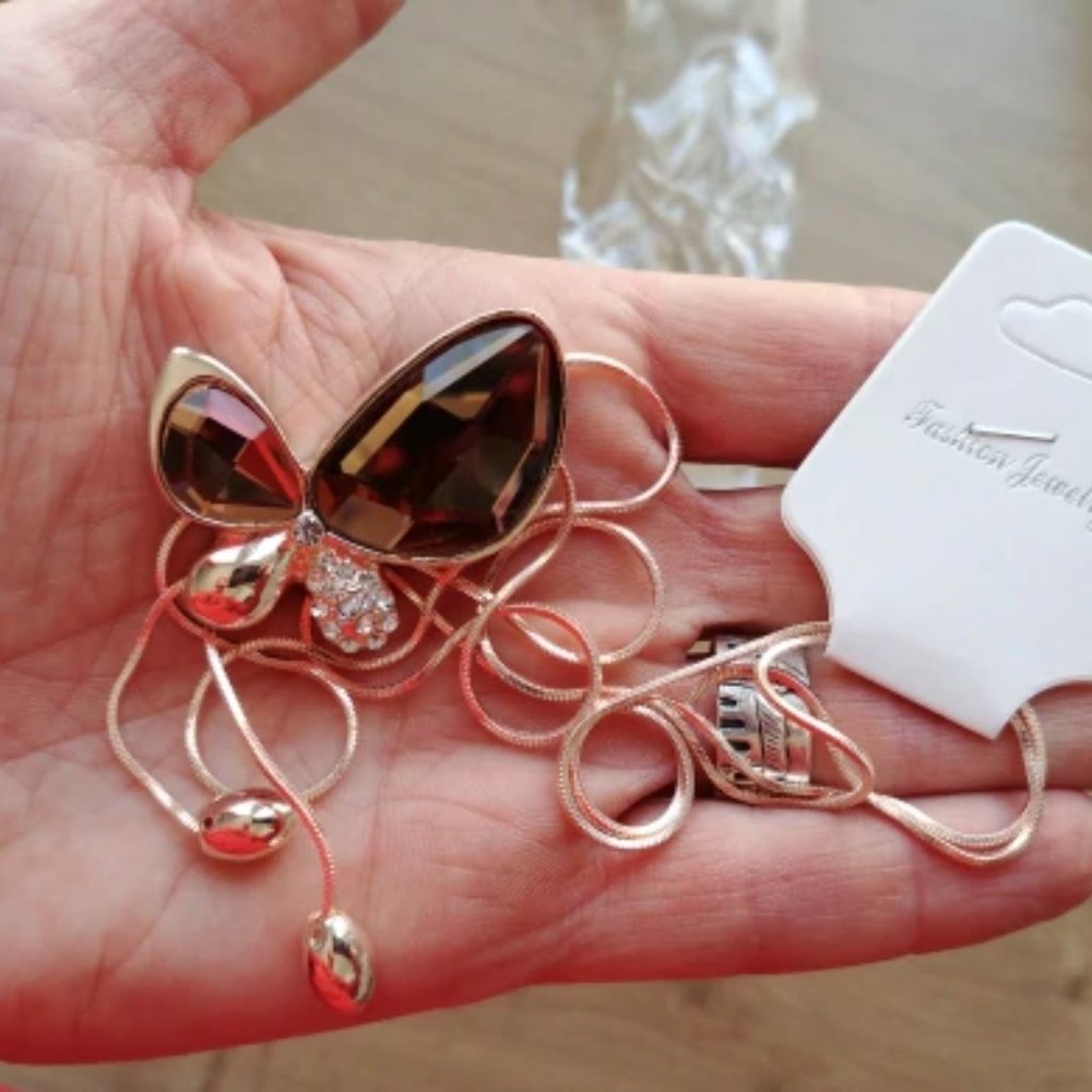 Rose Gold Plated Long Crystal Necklace - Picture 3 of 8